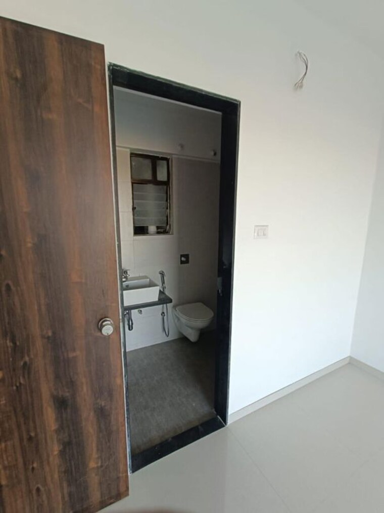 Room, roshan-milestone 1 RK 470 Sq.Ft. Apartment In Tathawade Pune 10284968