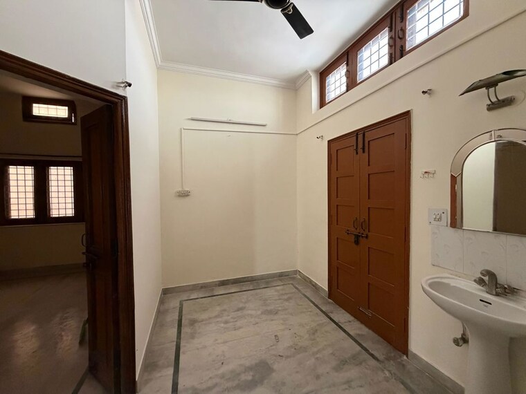undefined, mohit nagar 3 Bedroom 2500 Sq.Ft. Independent House In Mohit Nagar Dehradun 10285015