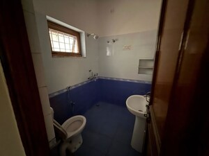 Master Bedroom in 3 BHK Independent House at Mohit Nagar – for Rent