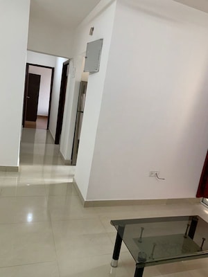 2 BHK Apartment For Rent in Lodha Splendora, Ghodbunder Road