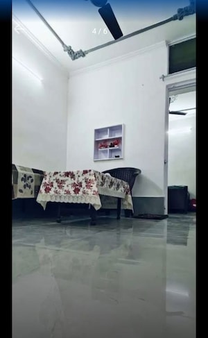 Bedroom in 1 BHK Builder Floor at Sector 49 – for Rent