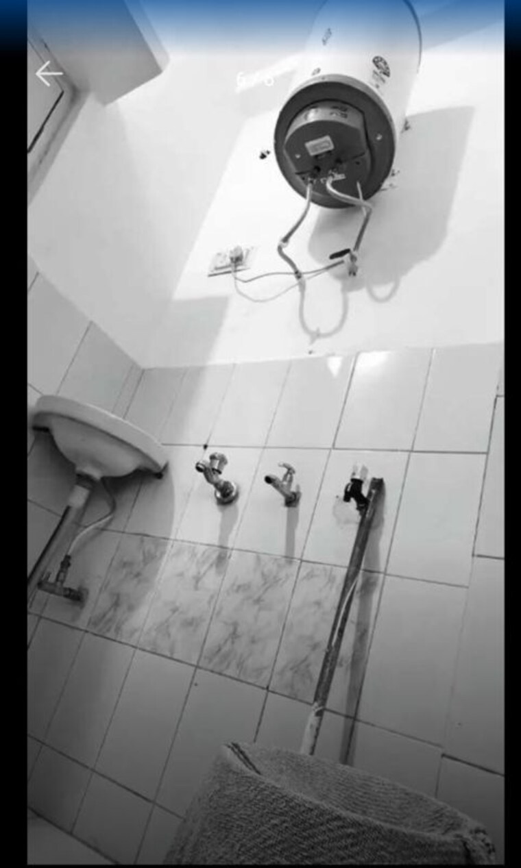 Bathroom, sector 49 1 Bedroom 800 Sq.Ft. Builder Floor In Sector 49 Chandigarh 10285010