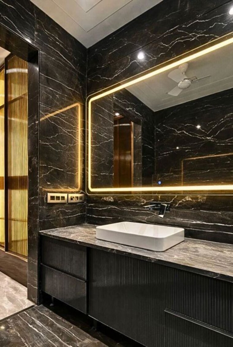 Exterior View, dlf phase ii 4 Bedroom 402 Sq.Yd. Builder Floor In Dlf Phase ii Gurgaon 10285027