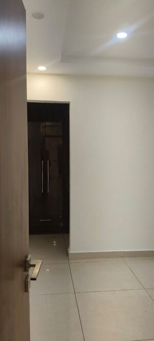 Furnished Amenities in 3.5 BHK Apartment at Maya Green Lotus Saksham, International Airport Road – for Rent