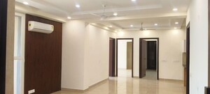 Room in 3.5 BHK Apartment at Maya Green Lotus Saksham, International Airport Road – for Rent