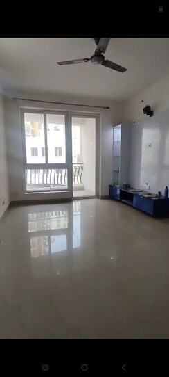 2.5 BHK + Study Room Apartment For Rent in Sikka Karmic Greens