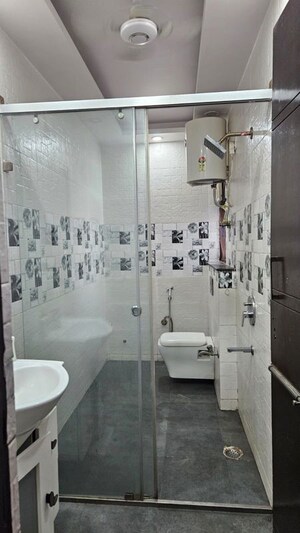 Bathroom in 2 BHK Builder Floor at Malviya Nagar – for Rent