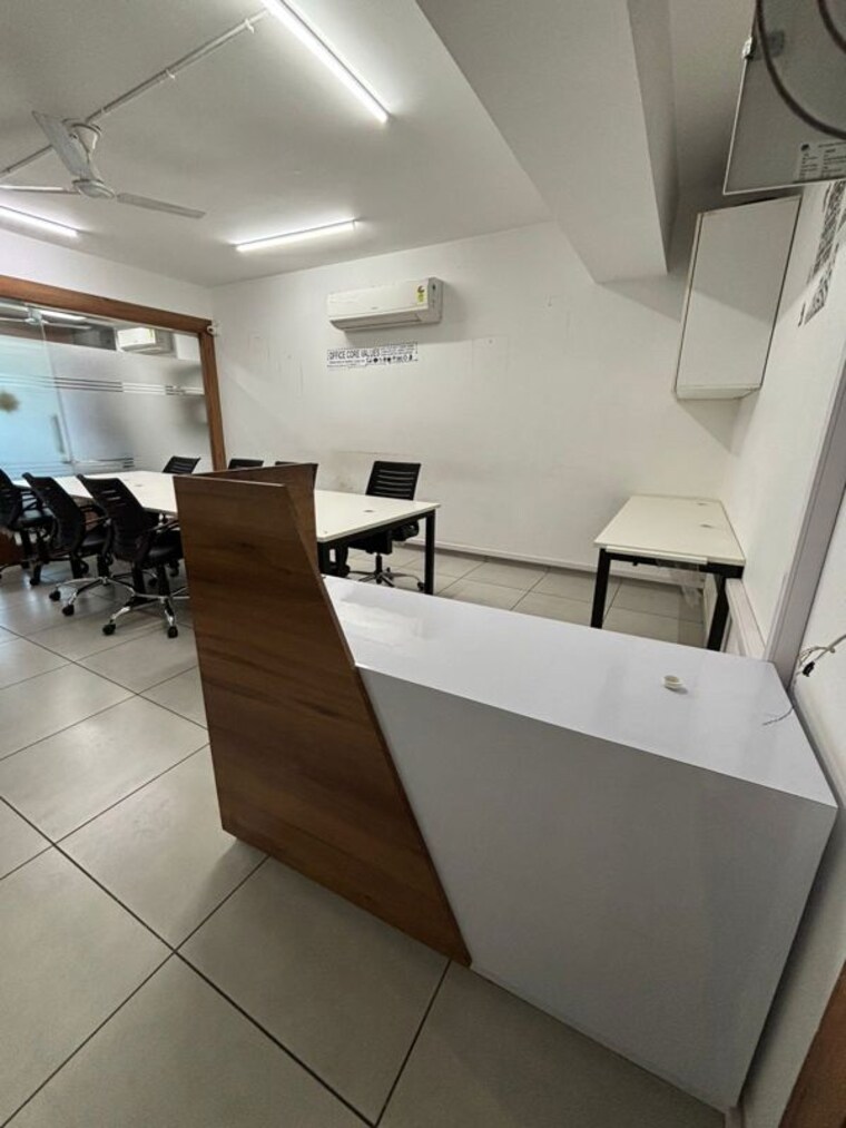 Team Area, science city Commercial Office Space 1063 Sq.Ft. In Science City Ahmedabad 10285347