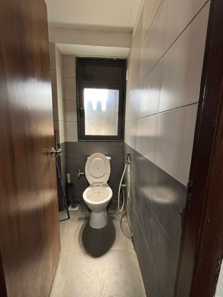 Bathroom, science city Commercial Office Space 1063 Sq.Ft. In Science City Ahmedabad 10285347