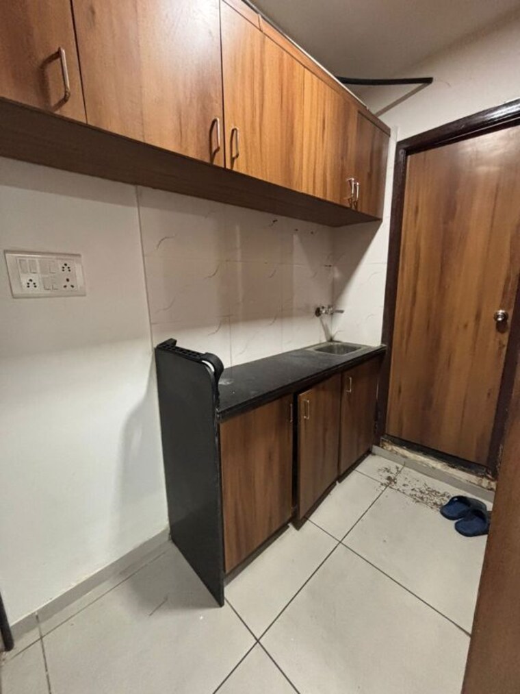 Kitchen, science city Commercial Office Space 1063 Sq.Ft. In Science City Ahmedabad 10285347