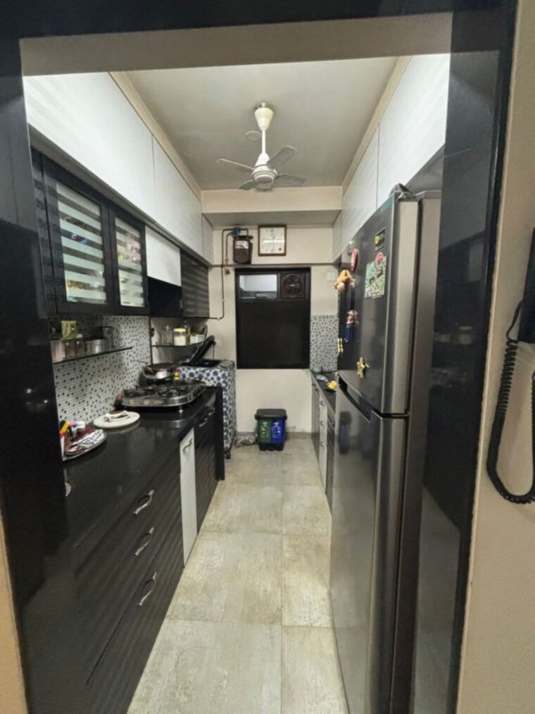 Kitchen, andheri west 2 Bedroom 800 Sq.Ft. Apartment In Andheri West Mumbai 10285395