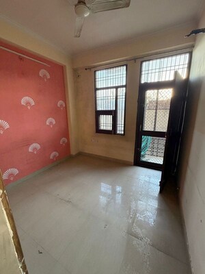 Room in 2 BHK Apartment at Vaishali Nagar – for Rent
