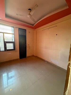 Room in 2 BHK Apartment at Vaishali Nagar – for Rent