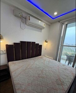 2 BHK Apartment For Rent in Mona Greens