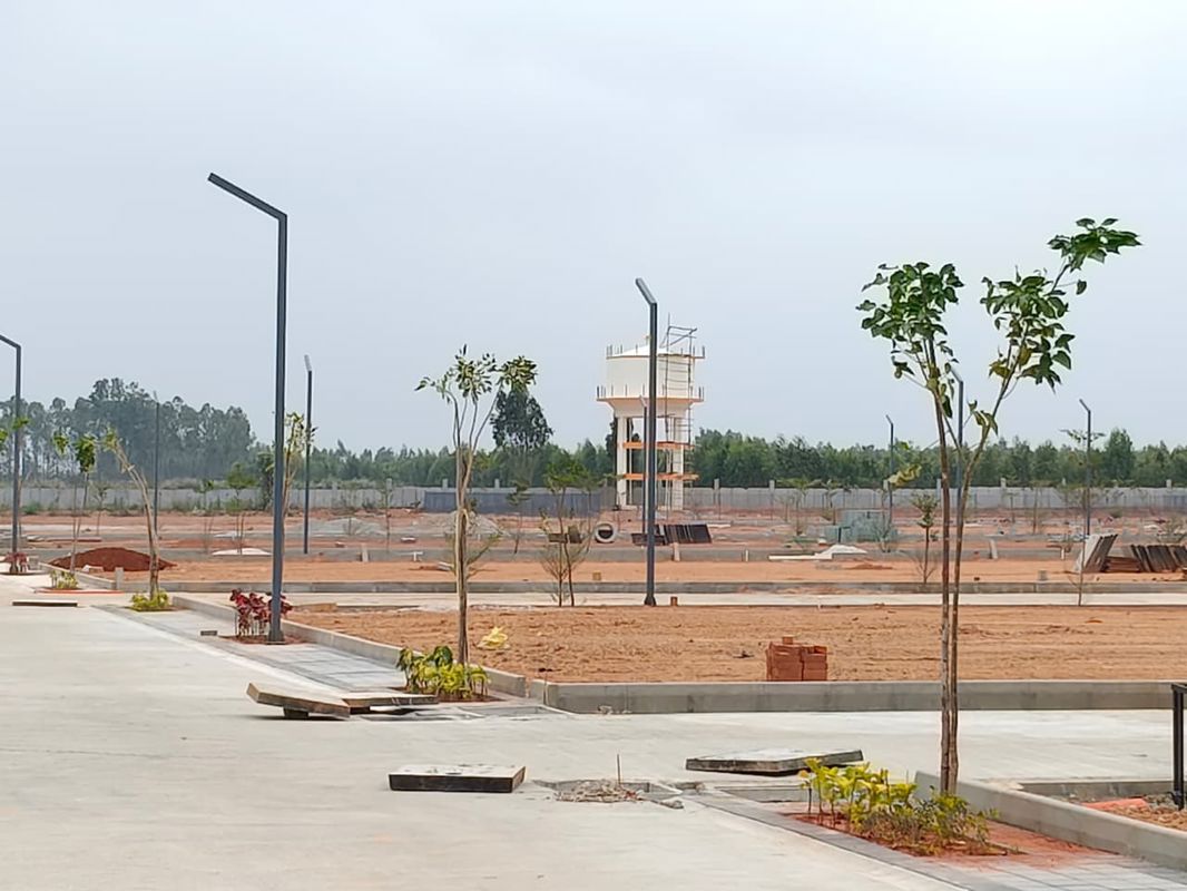 Plot For Sale in Pragna Hill County