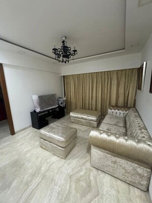 2 BHK Apartment For Rent in Versova