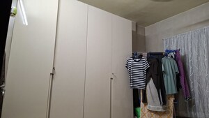 Furnished Amenities in 1 BHK Apartment at Shree Villa CHS, Andheri West – for Sale