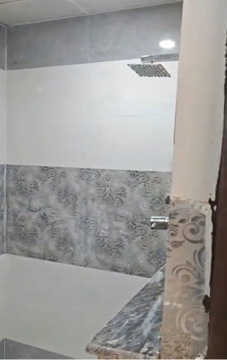 Bathroom, ascent-savy-ville-de 3 Bedroom 1500 Sq.Ft. Apartment In Raj Nagar Extension Ghaziabad 10285209