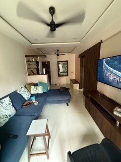 2 BHK + Extra Room Apartment For Rent in Shraddha Vertica
