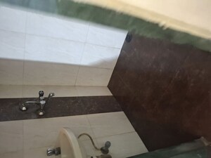 Washroom in 1.5 BHK Apartment at Bhumiraj Twin Bridge, Ghansoli – for Rent