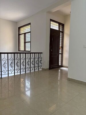 Room in 3 BHK Independent House at Palam Vihar Residents Association, Palam Vihar – for Rent