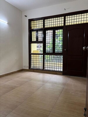 Room in 3 BHK Independent House at Palam Vihar Residents Association, Palam Vihar – for Rent