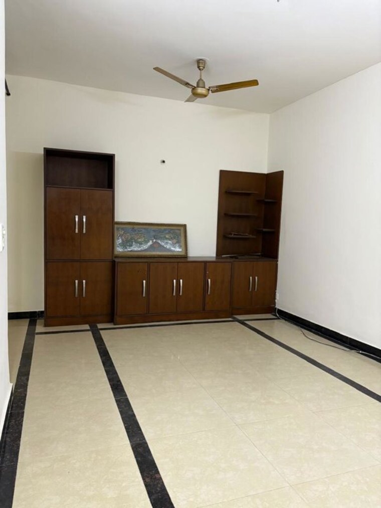 Room, palam-vihar-residents-association 3 Bedroom 1600 Sq.Ft. Independent House In Palam Vihar Gurgaon 10285477