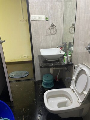 Bathroom in 2 BHK Apartment at Sai Deep Andheri, Andheri East – for Rent