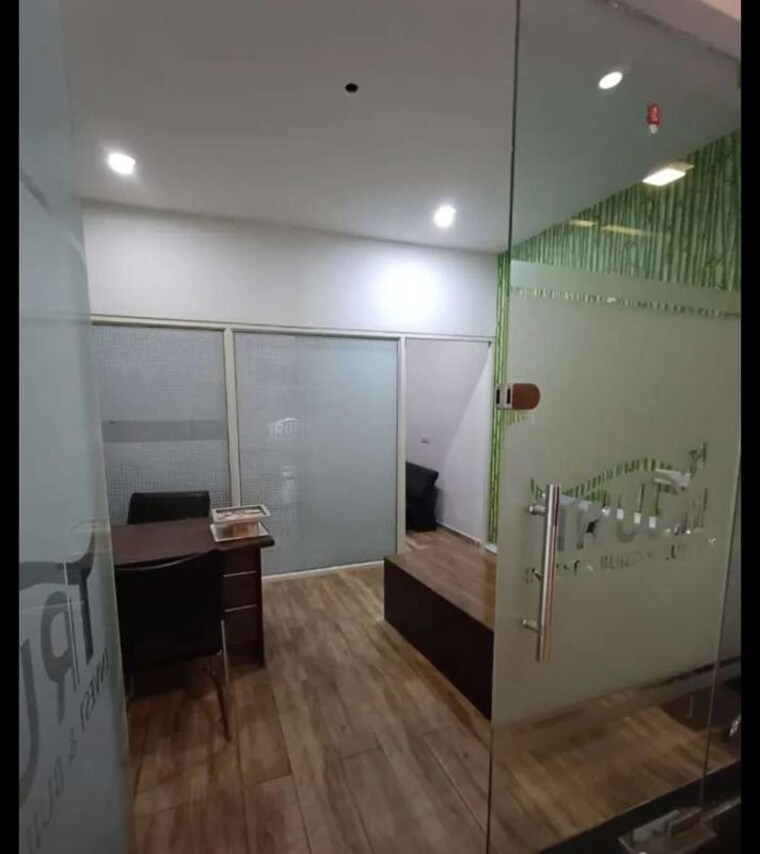 Team Area, motia-citi-royal-business-park Commercial Office Space 460 Sq.Ft. In Ambala Highway Zirakpur 10285502