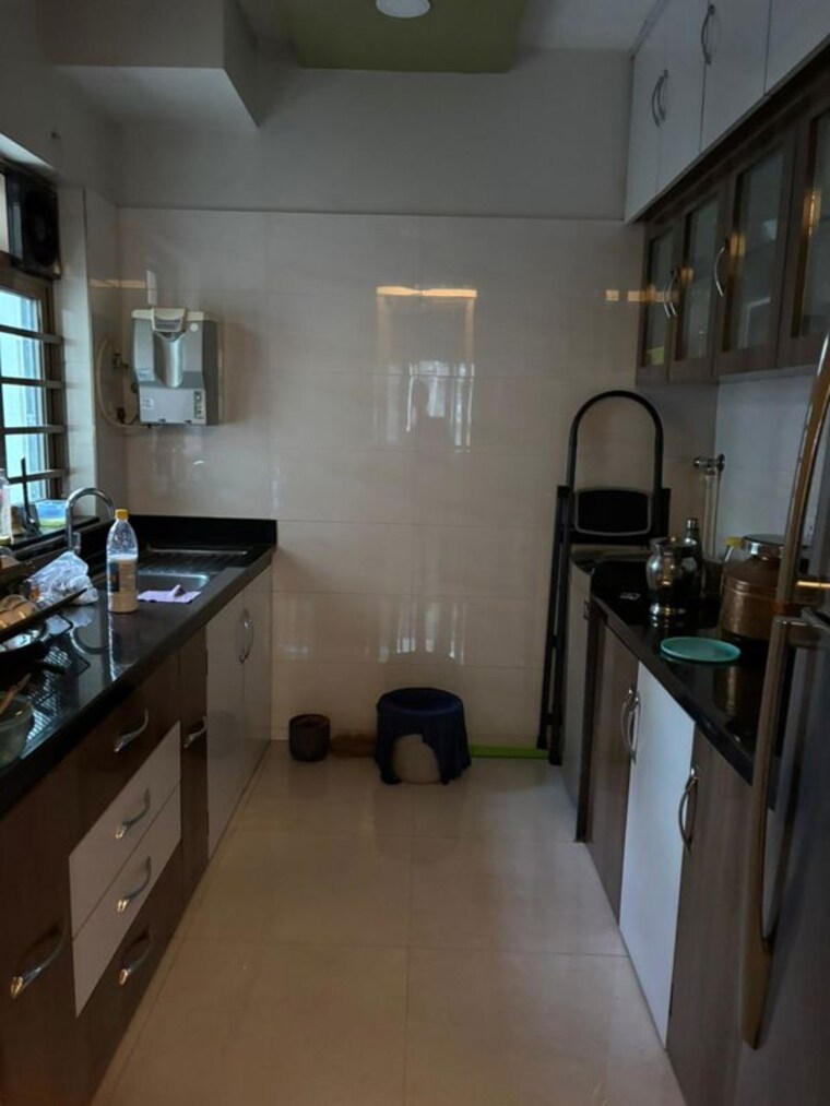 Kitchen, vasant-oasis-phase-i 2 Bedroom 670 Sq.Ft. Apartment In Andheri East Mumbai 10285550