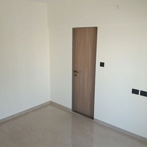 Room in 3 BHK Apartment at Shree Samarth Aura, Bhandup West – for Rent