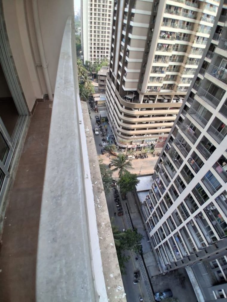 Balcony, puraniks-elito-grand-central 2 Bedroom 980 Sq.Ft. Apartment In Vartak Nagar Thane 10203766