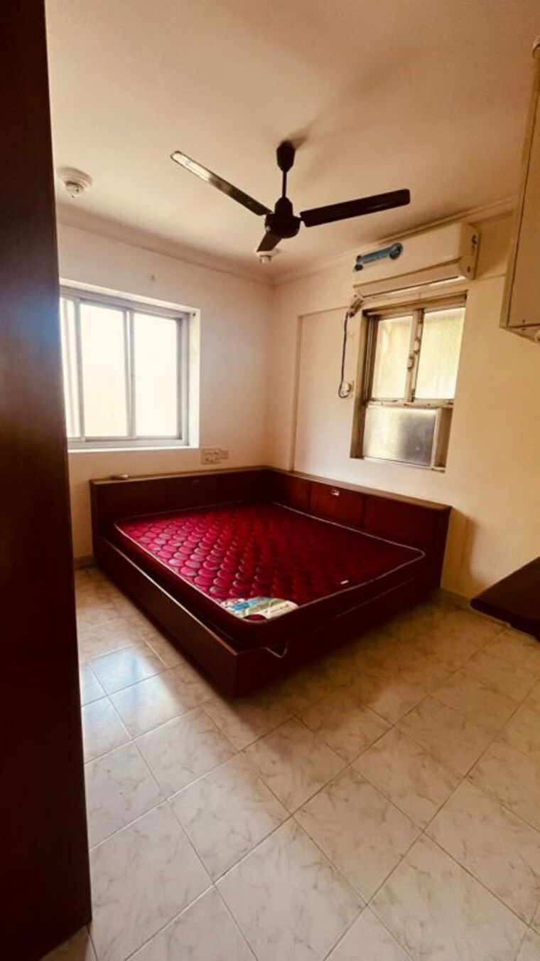Bedroom, shazy-apartment 2 Bedroom 600 Sq.Ft. Apartment In Andheri West Mumbai 10285590