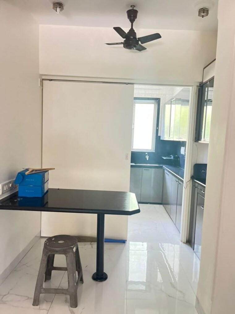 Kitchen, shazy-apartment 2 Bedroom 600 Sq.Ft. Apartment In Andheri West Mumbai 10285590