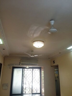 Room in 2 BHK Apartment at Satellite Tower, Goregaon East – for Rent