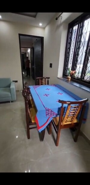 Team Area in 2 BHK Builder Floor at Lajpat Nagar ii – for Rent