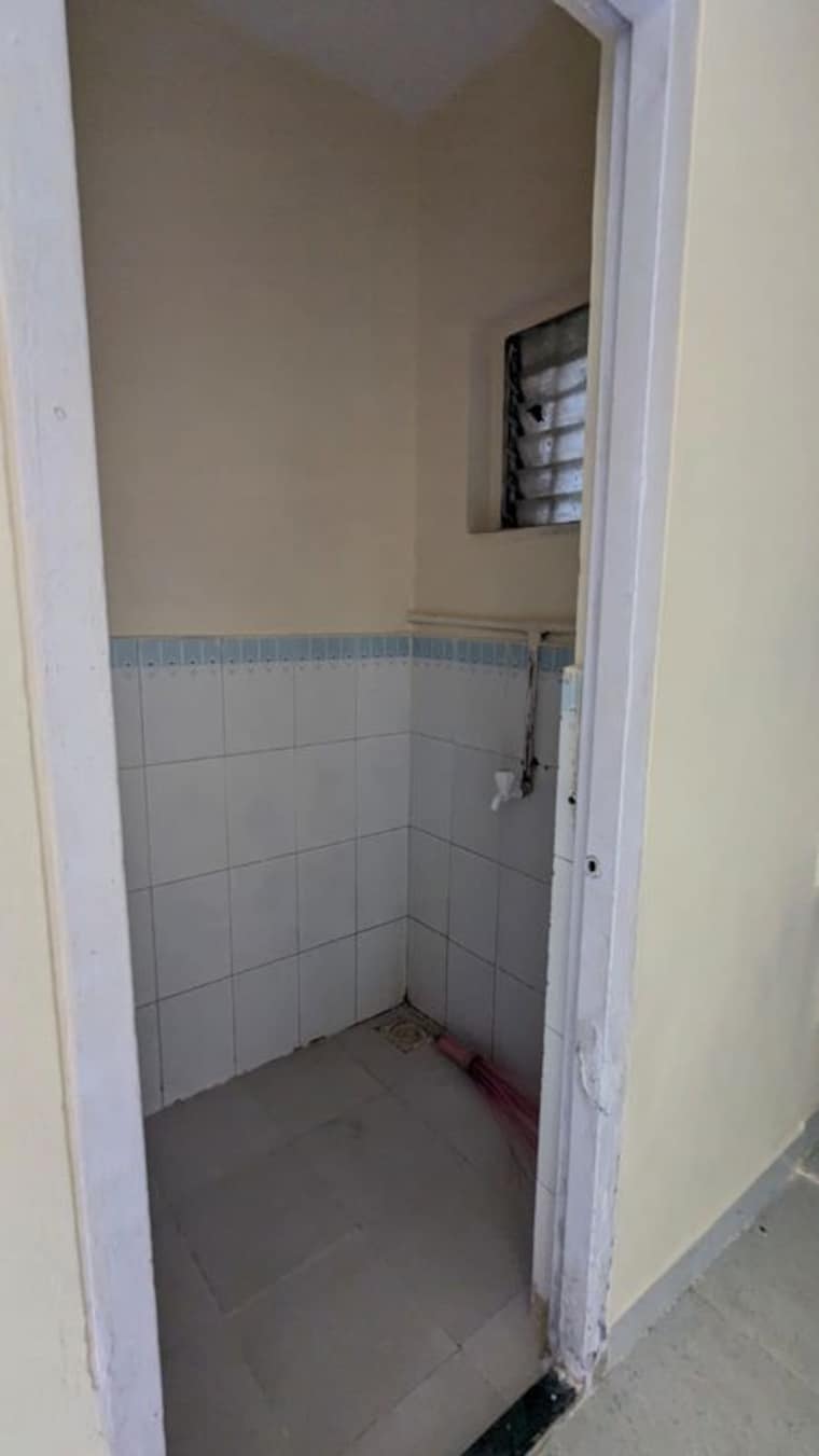 Bathroom, malad west 1 RK 180 Sq.Ft. Apartment In Malad West Mumbai 10285616