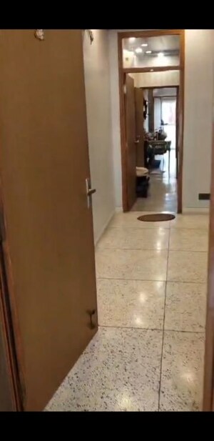 Bathroom in 2 BHK Builder Floor at Lajpat Nagar ii – for Rent