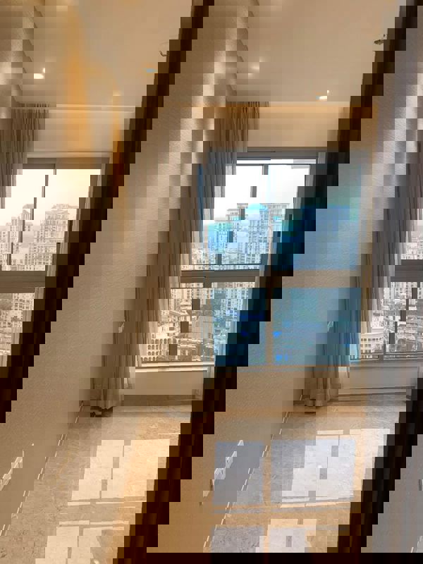 1 BHK + Pooja Room,Servant Room 570 Sq.Ft. Apartment in Hiranandani Regent Hill