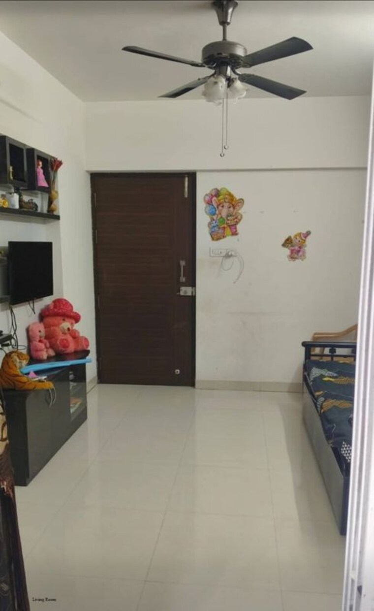 Living Room, venkatesh-graffiti 1 Bedroom 500 Sq.Ft. Apartment In Keshav Nagar Pune 10285603