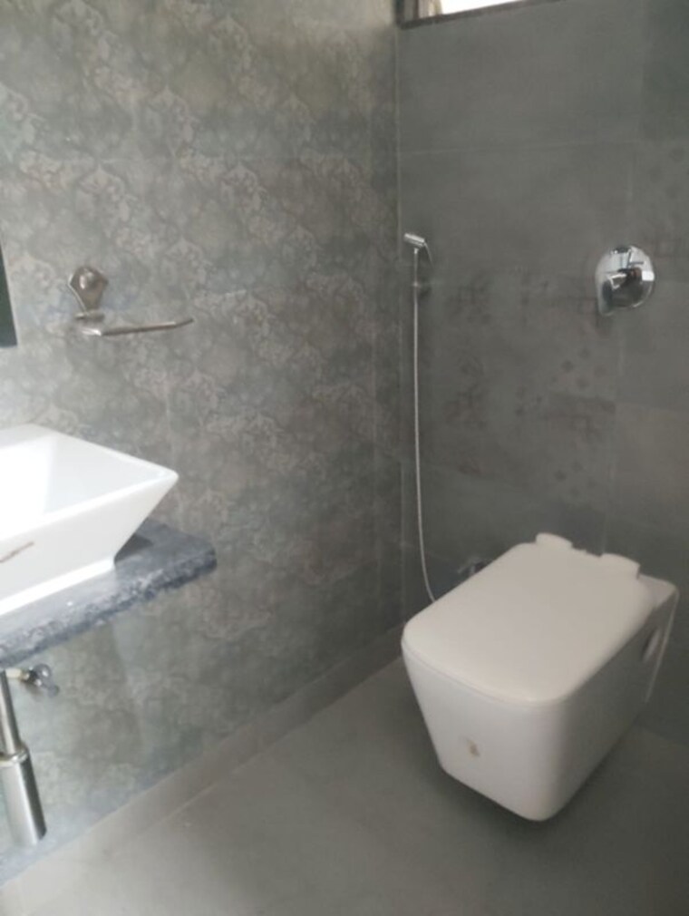 Bathroom, bhagwati-elgenza 3 Bedroom 2400 Sq.Ft. Apartment In Ghansoli Navi Mumbai 10285637