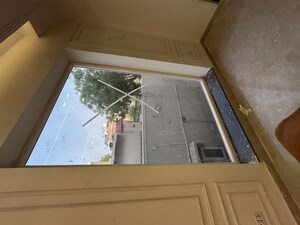 Furnished Amenities in 3.5 BHK Independent House at Sector 28 – for Rent