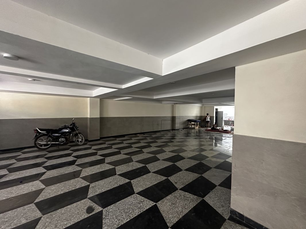 3.5 BHK + Pooja Room,Extra Room Independent House For Rent in Sector 28