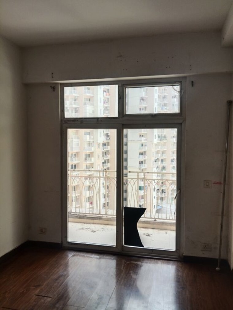 Room, mahagun-mywoods-ii 2.5 Bedroom 1290 Sq.Ft. Apartment In Sector 16c Greater Noida Greater Noida 10285702