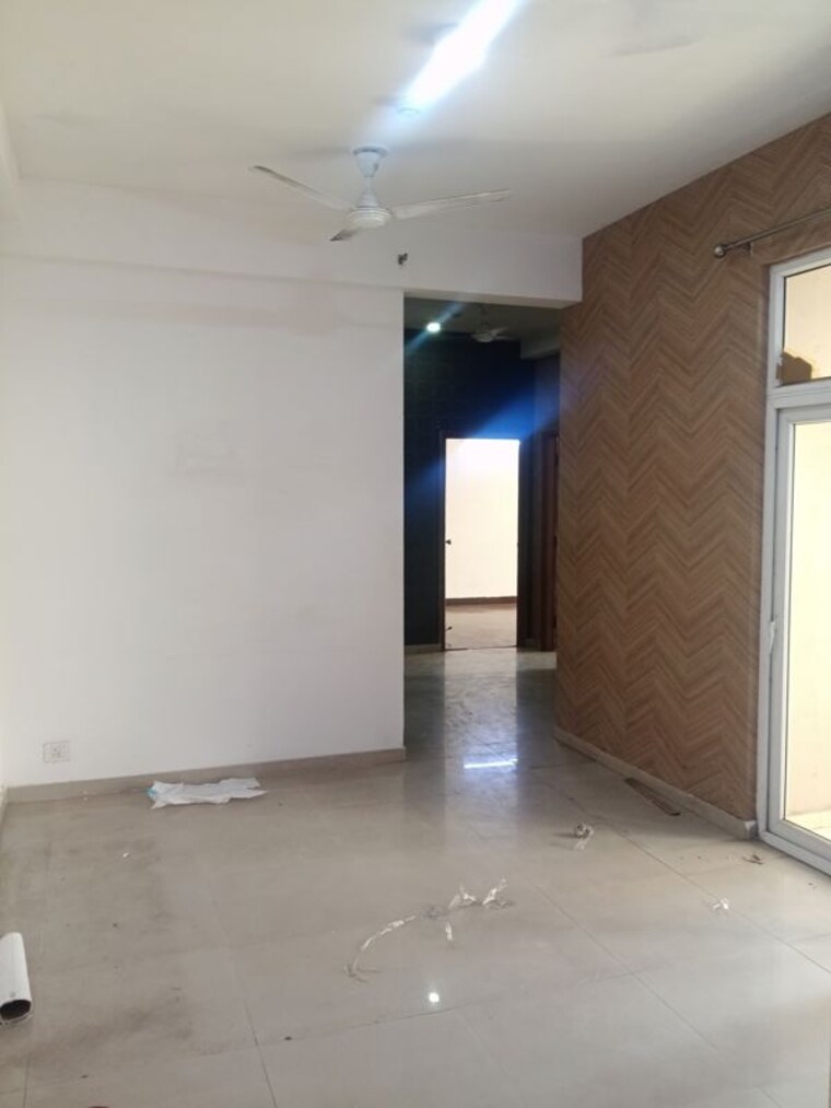 Room, mahagun-mywoods-ii 2.5 Bedroom 1290 Sq.Ft. Apartment In Sector 16c Greater Noida Greater Noida 10285702