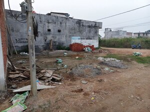  Plot – Exterior View View at Jankipuram Extension - for Sale