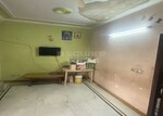 1 Rk  400 Sq.Ft. Builder Floor in Sector 46