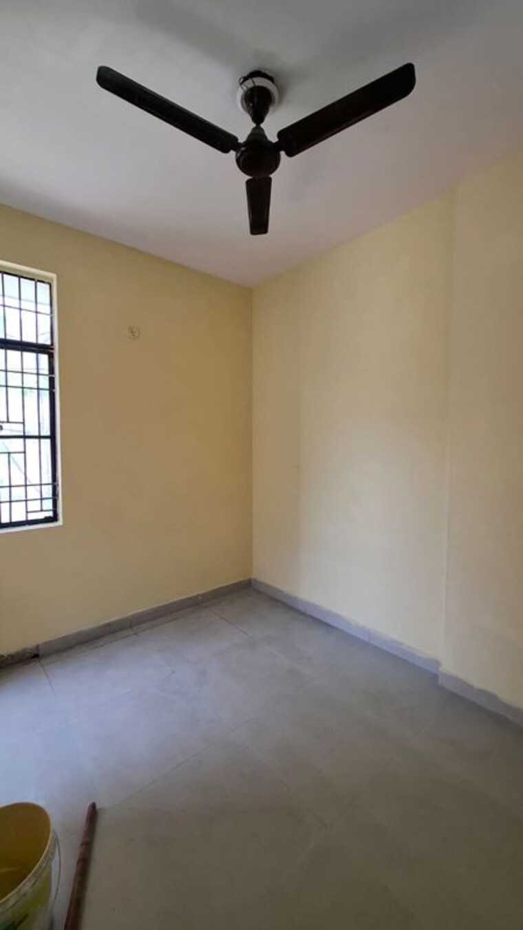Room, sector 10 greater noida 1 Bedroom 30 Sq.Mt. Apartment In Sector 10 Greater Noida Greater Noida 10286025
