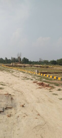 Plot For Sale in Huvinayakanahalli
