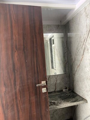 Building Lobby in 2.5 BHK Apartment at Pride Platinum I And J, Baner – for Sale